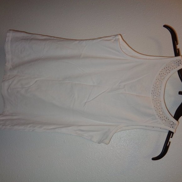 SO White Tank Top Junior's Size Large - Picture 5 of 7